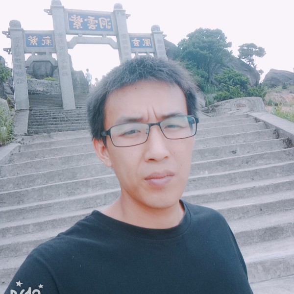 白猫吃醋爱笑2的照片