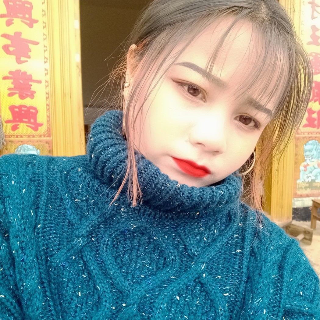 满意倾心黑夜的照片