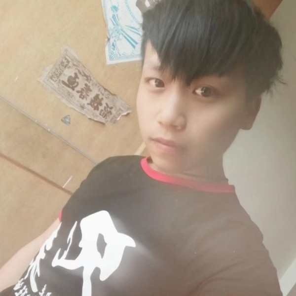 路人热情的照片