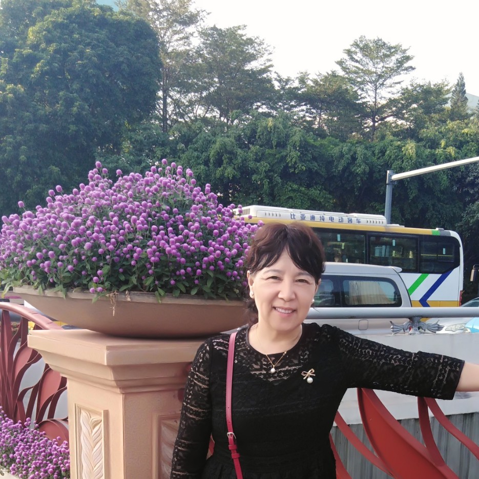 辉女人的照片