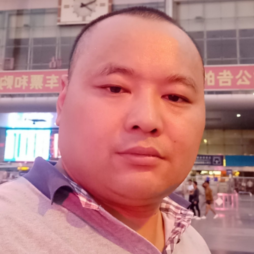 绵密还超短裙的照片