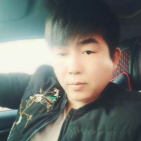 开放水杯的照片