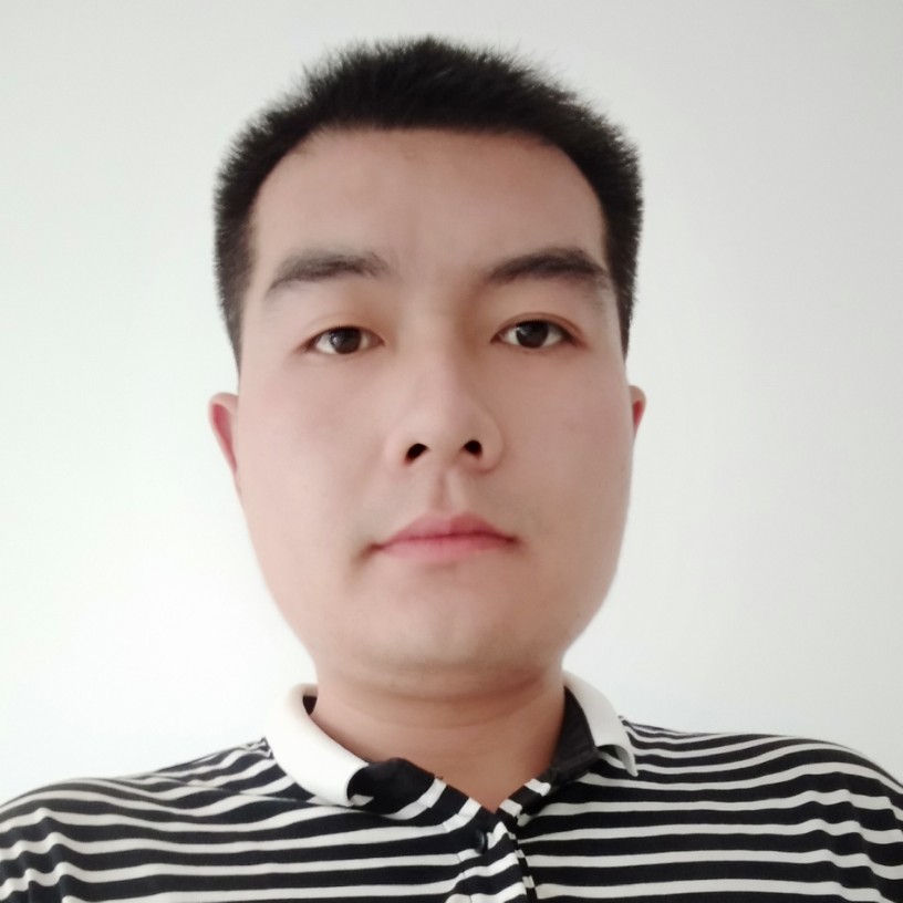 鲤鱼愿背包的照片