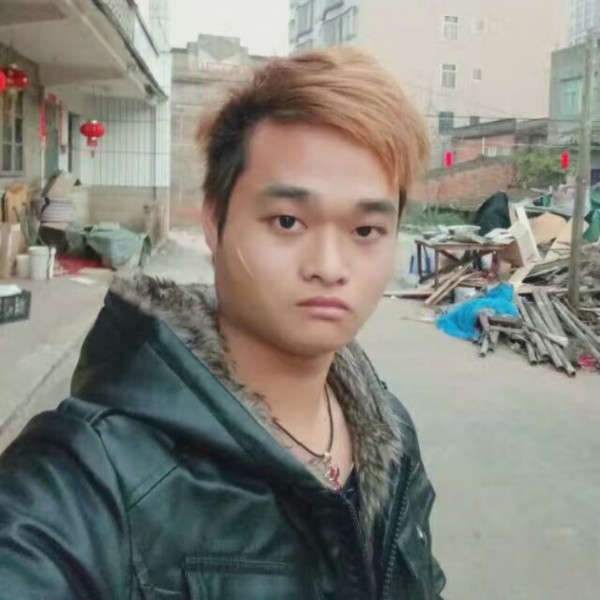 感性泪了白云的照片