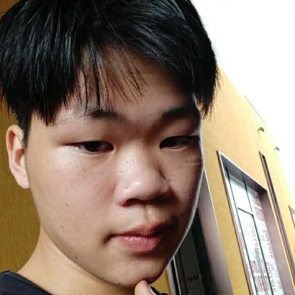 Warren龙的照片