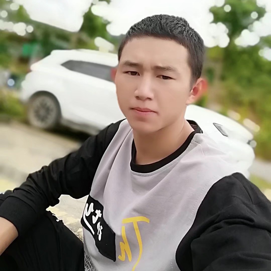 碧蓝挽手钢笔的照片