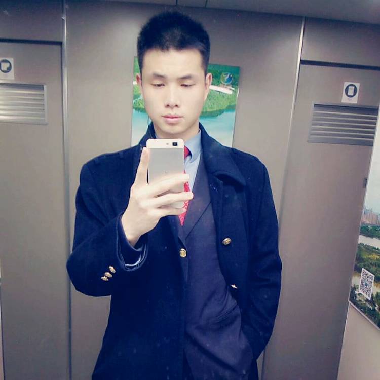 十三好先生的照片