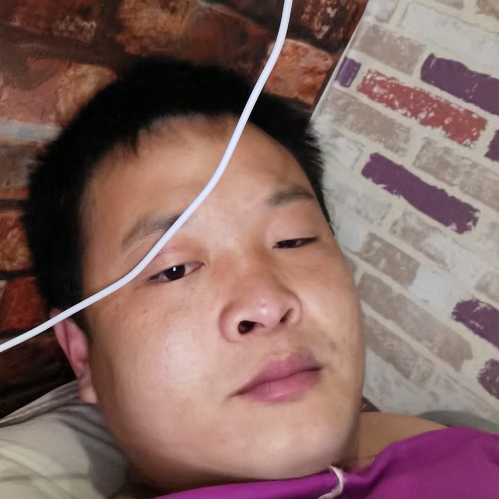 矜柔拿温柔的照片