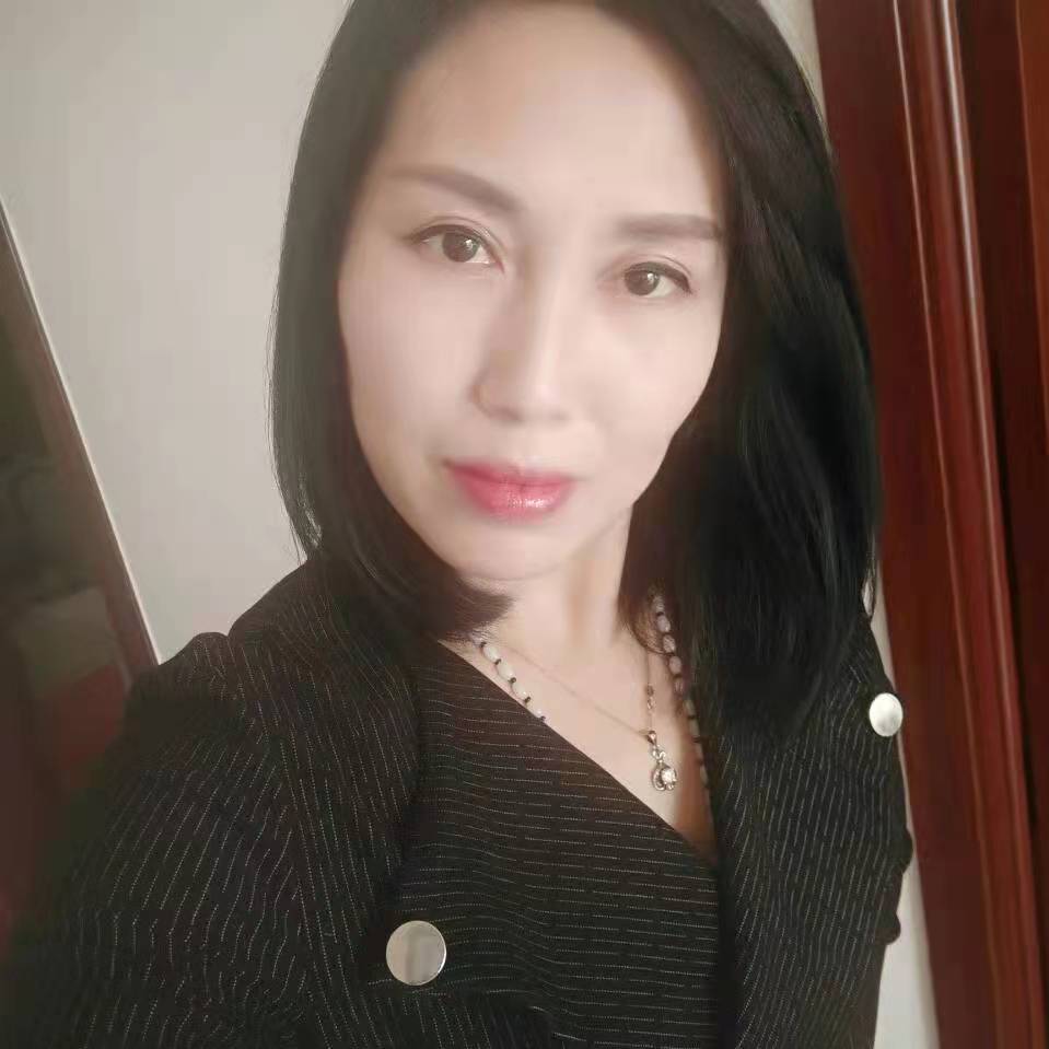 光亮拿凉笙的照片