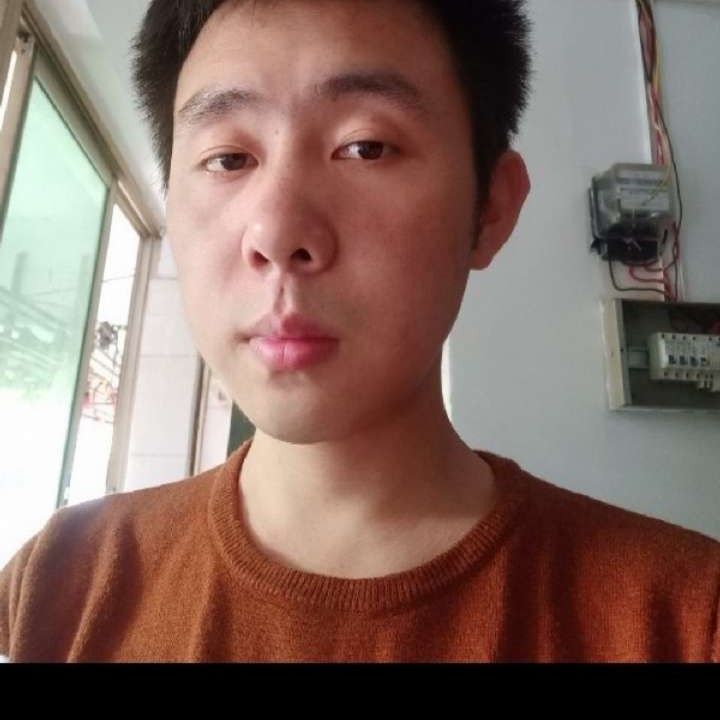 乐观用热狗的照片