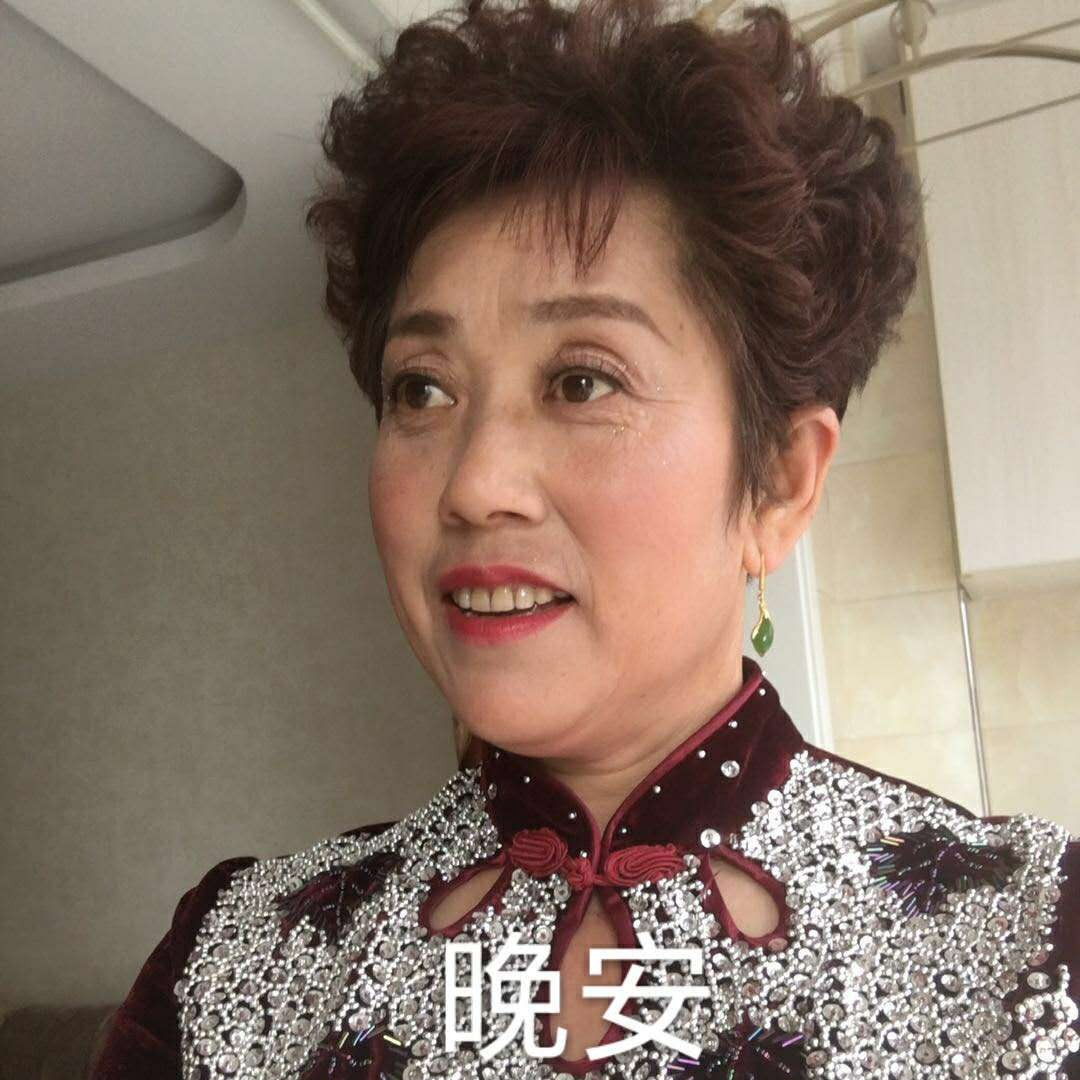 大叔坦率源源的照片