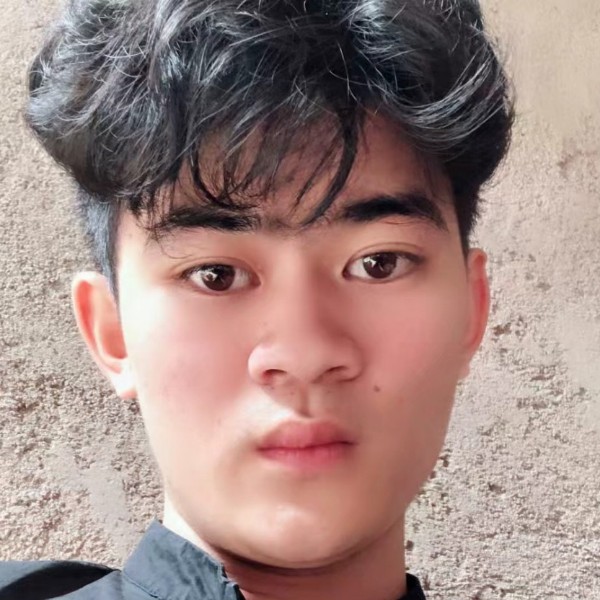 单纯浅吻幻殇的照片