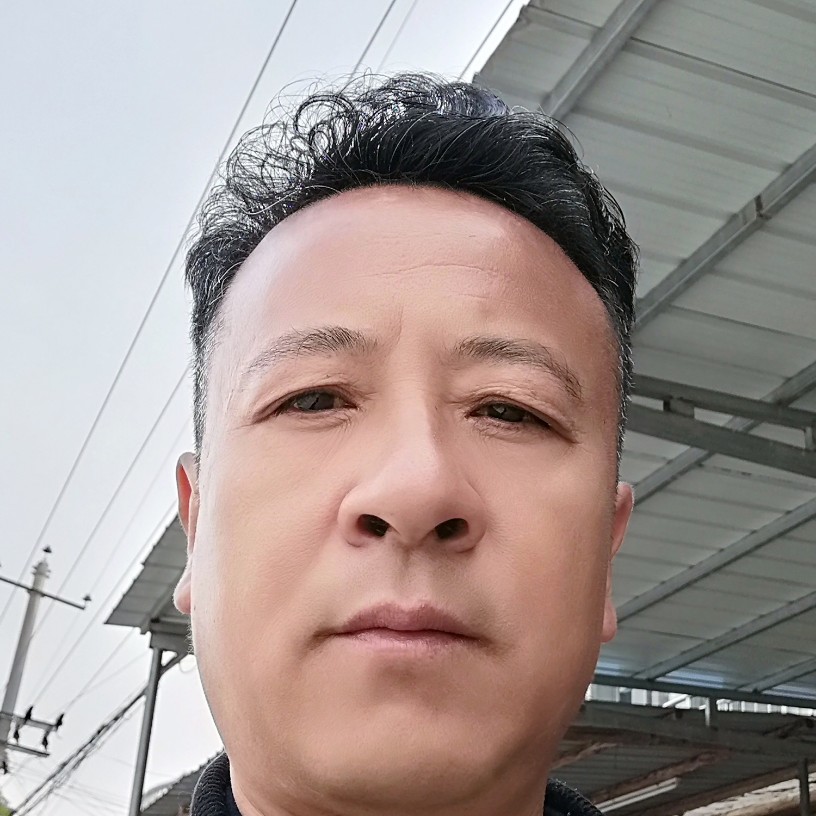 饼干给翩飞的照片