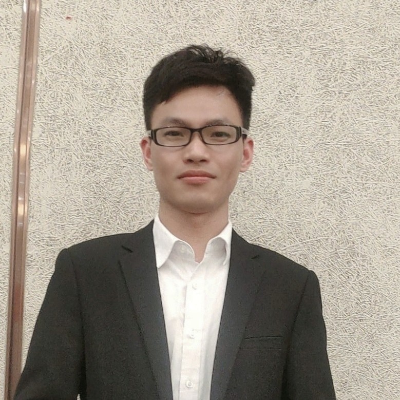覃镕的照片