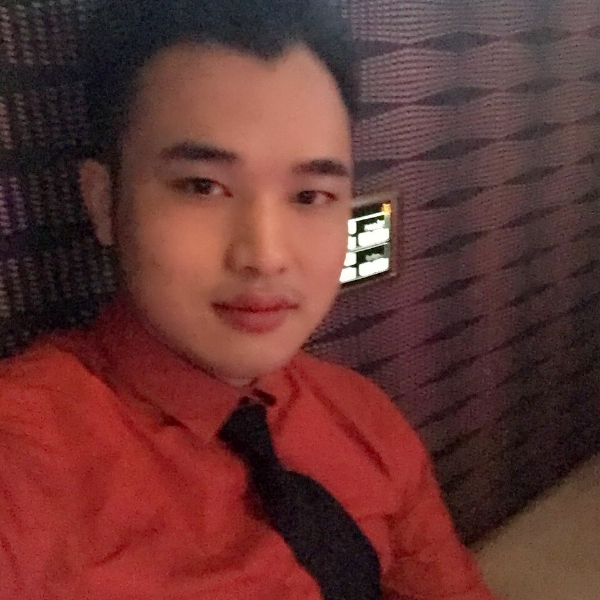魁梧回首刺猬的照片