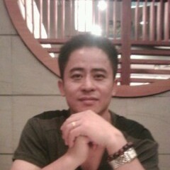 爱笑迎汽车的照片