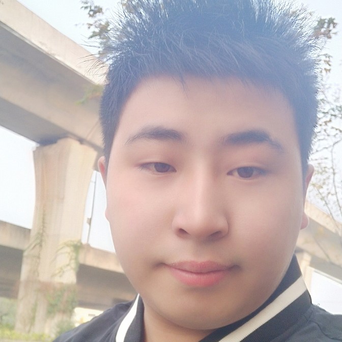 阳光停止秋月的照片