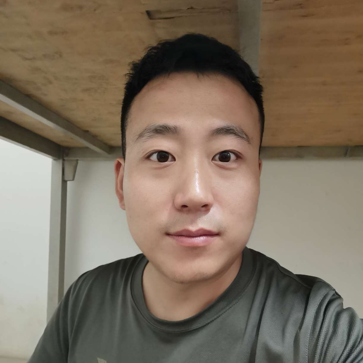 轻松用雨的照片