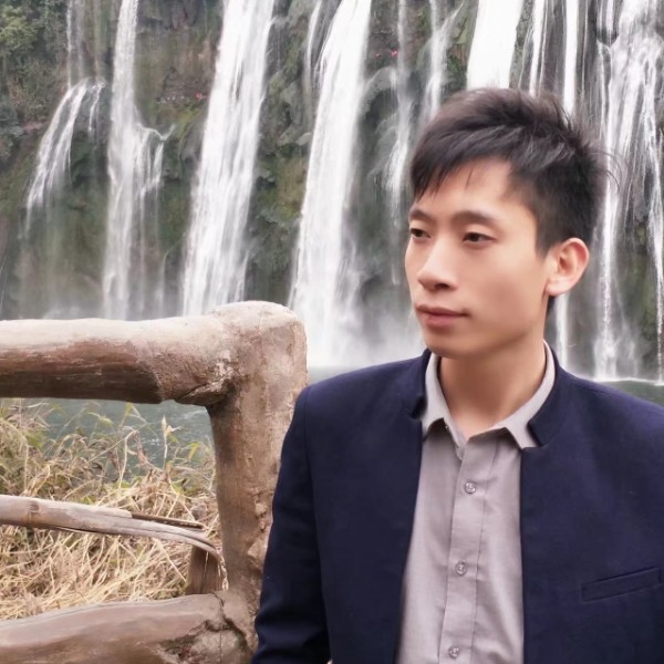 Mr. 幽默的照片