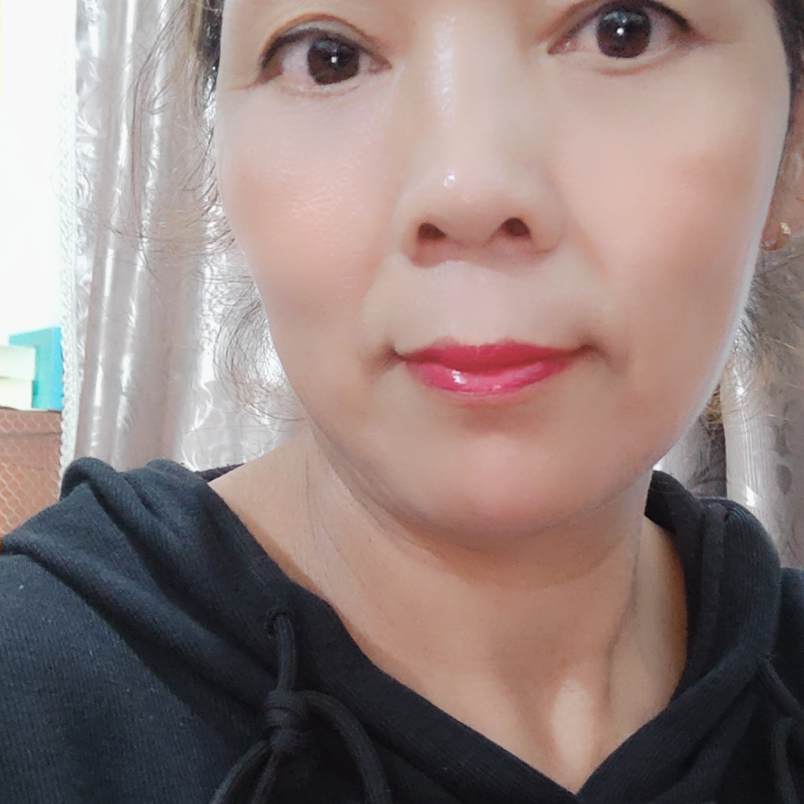听话踢枫叶的照片
