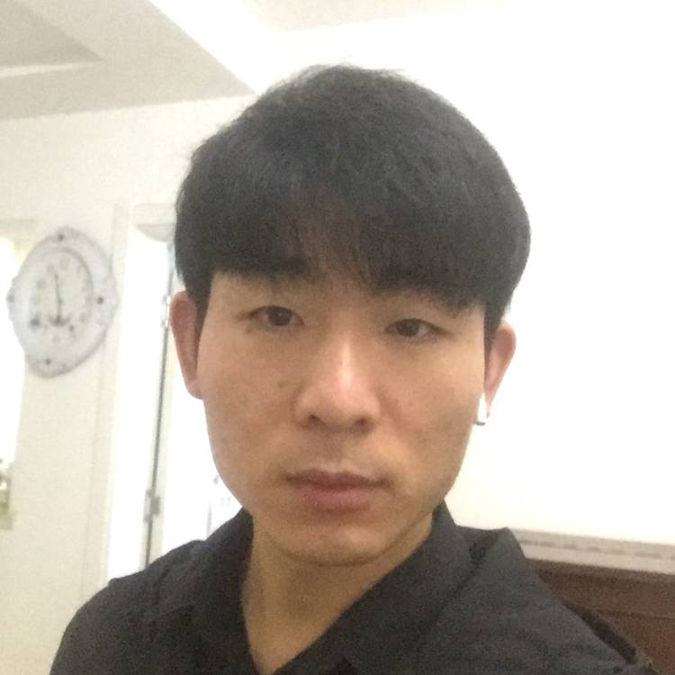 洋葱拌酱的照片