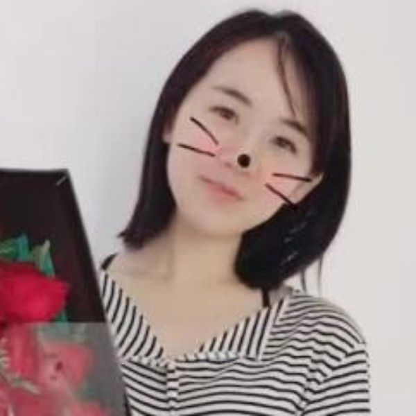 刘儿艾的照片
