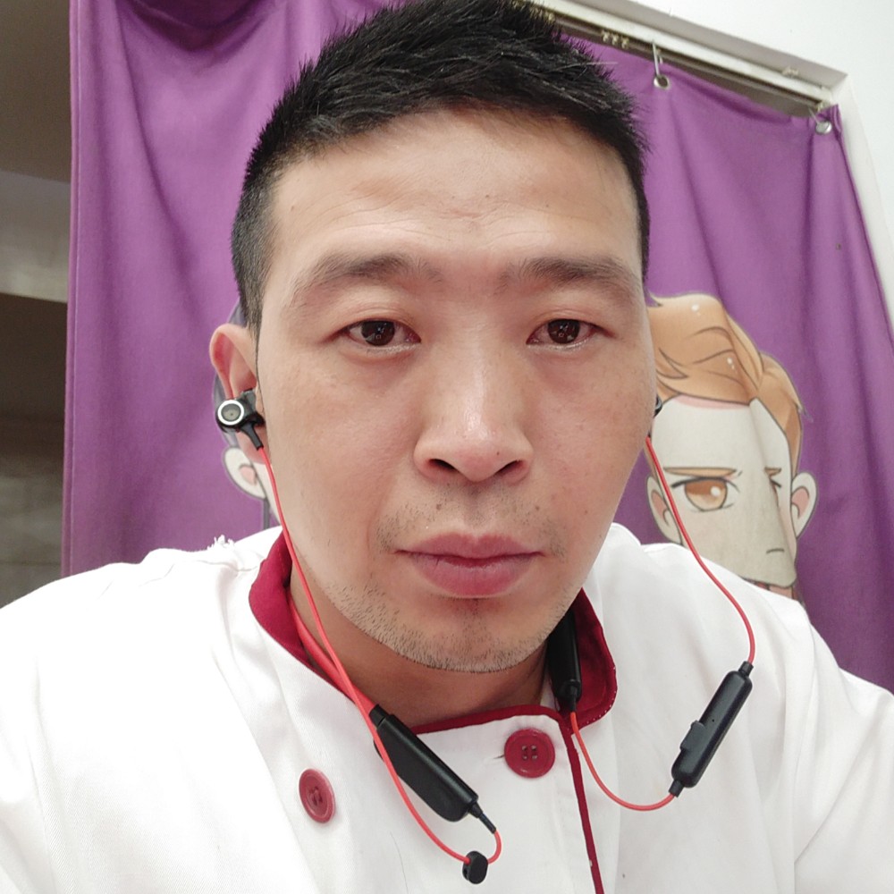 何宛縩的照片