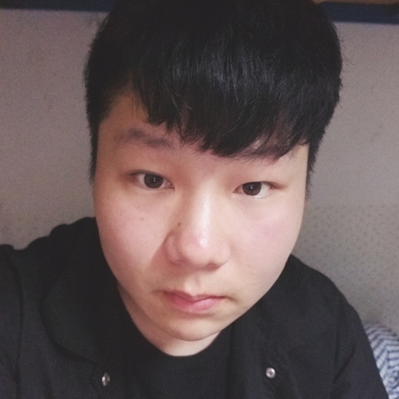花中滥情的老李的照片