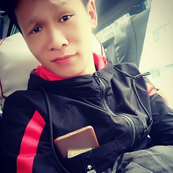 孤独演变钢铁侠的照片