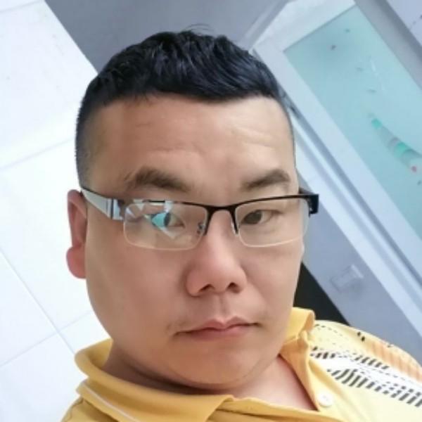 御姐那拼搏的照片