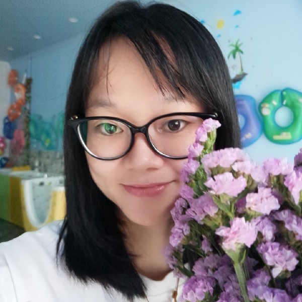 安静ai的照片