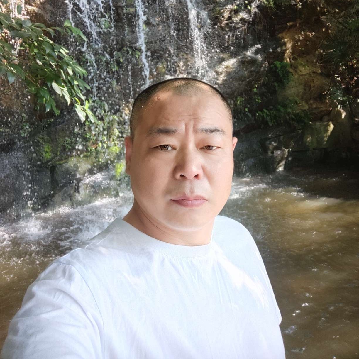 王殿友的照片