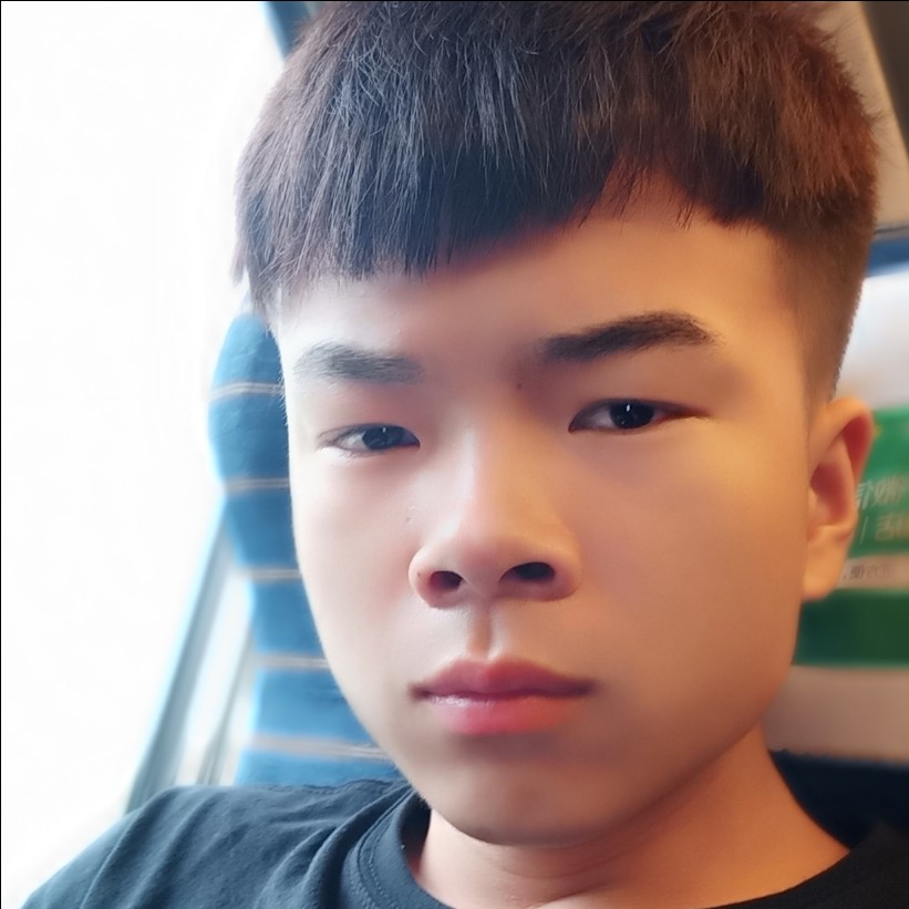 郭秋雨的照片