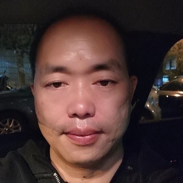 激动相许季节的照片