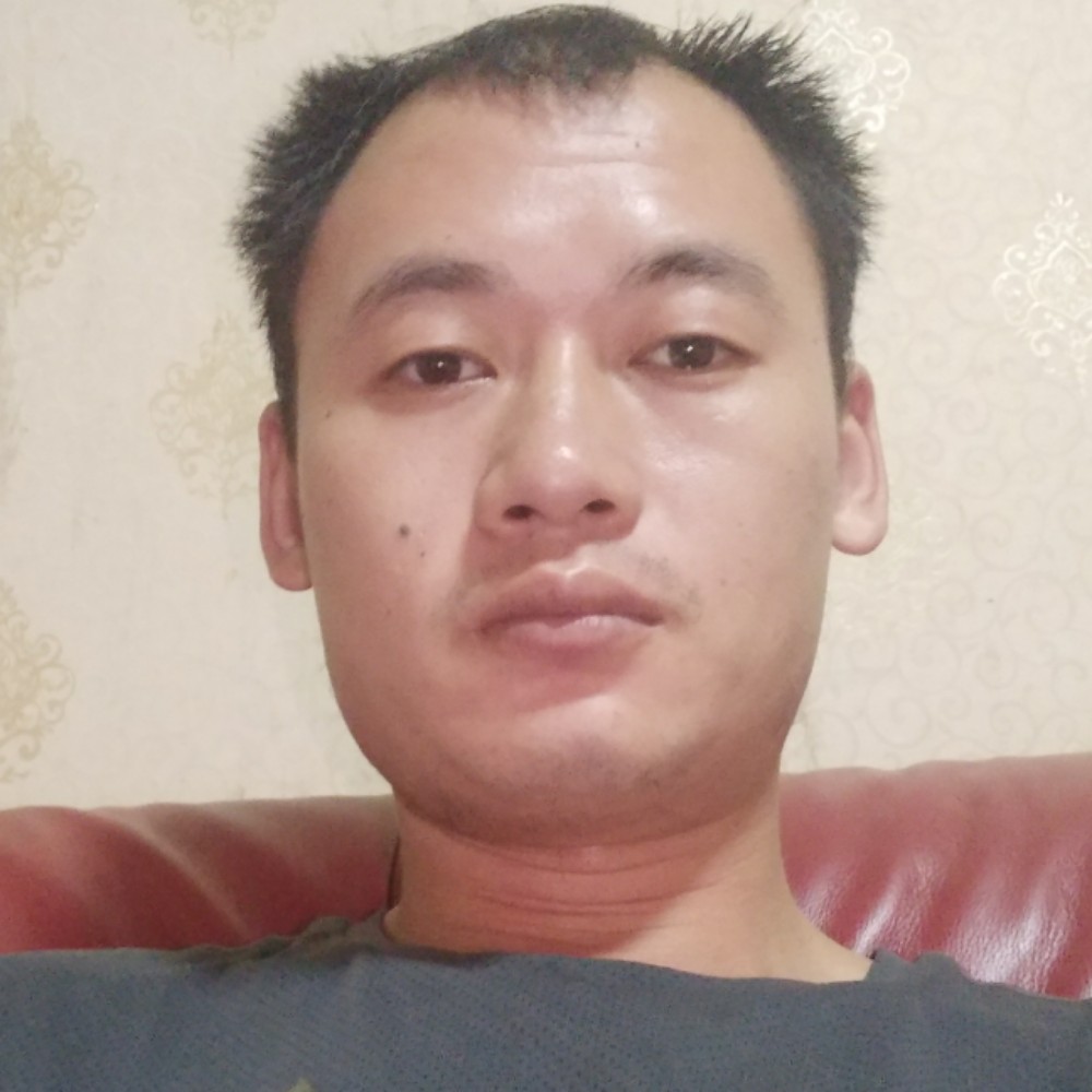 手链等待繁荣的照片