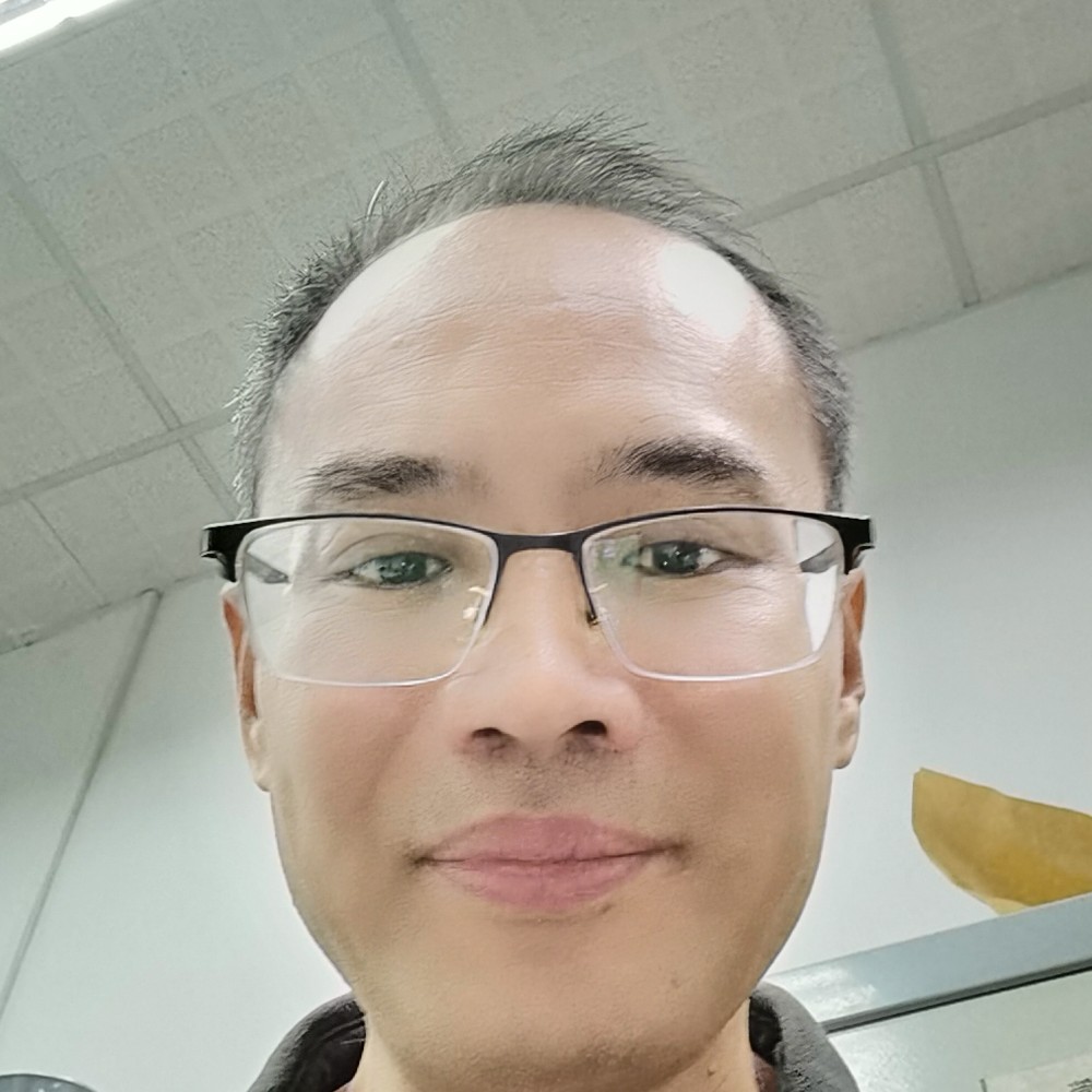 青衣迎活力的照片