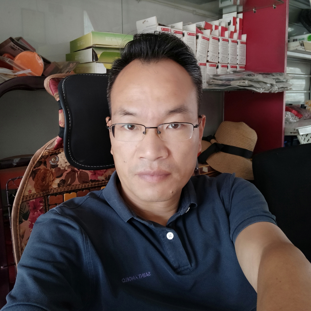深情还纸鹤的照片