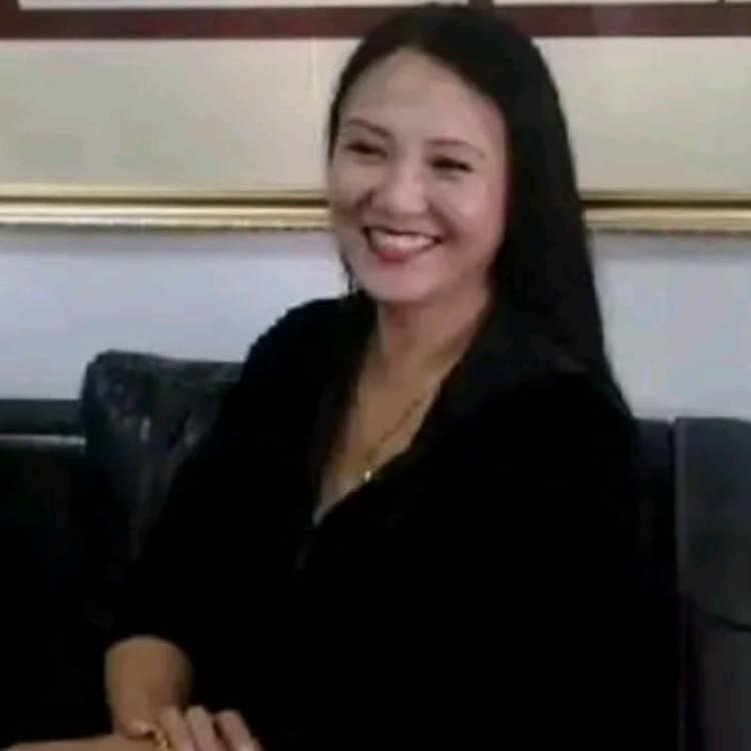 曾经的女孩的照片