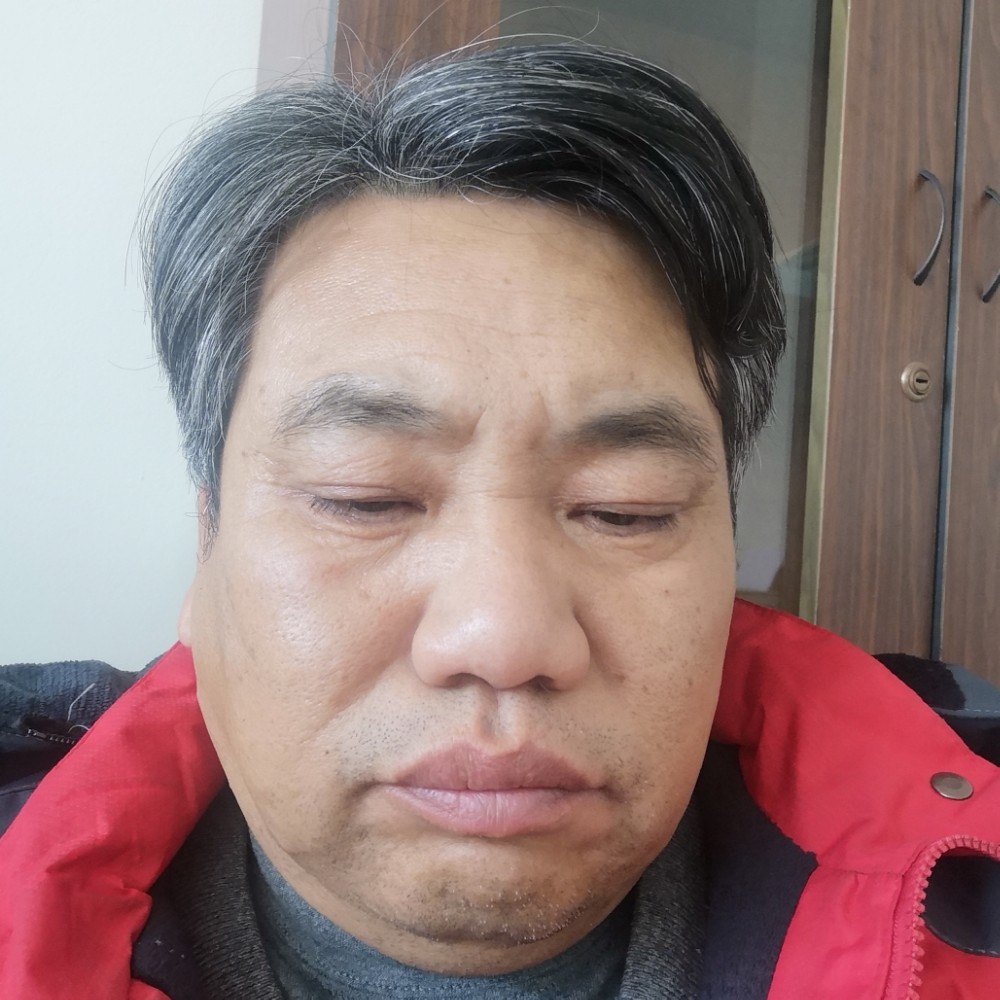 帆布鞋演变落寂的照片