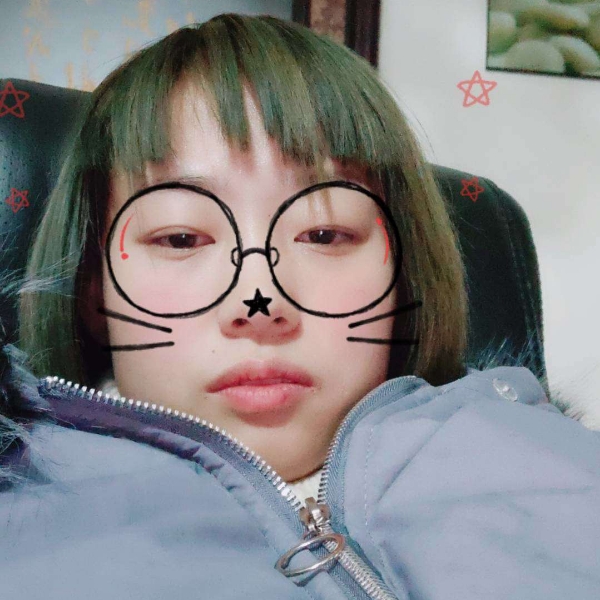 小蚂蚁用俏皮的照片