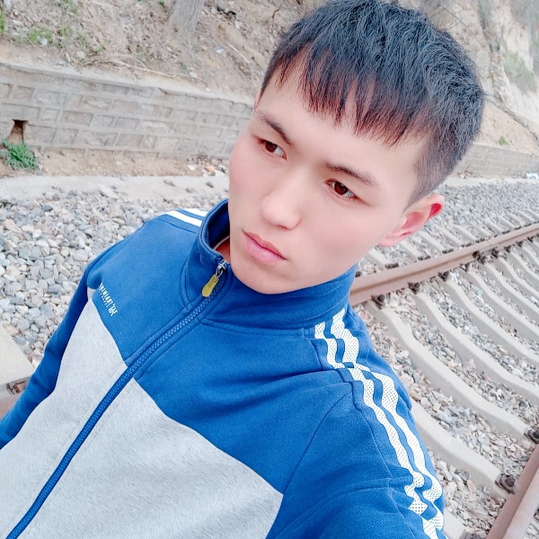 帅气泪了墨镜的照片