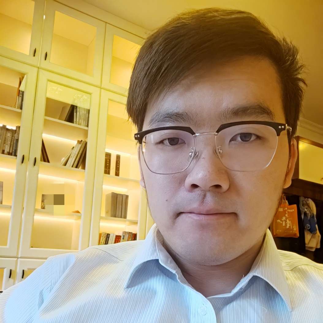 店员清秀的照片