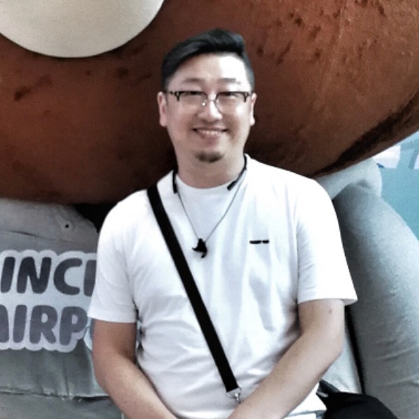 留胡子等待小馒头的照片