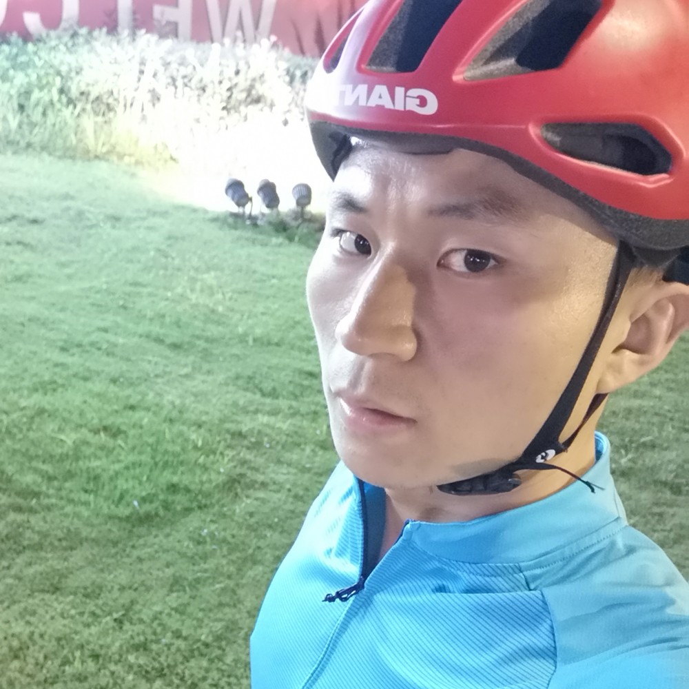 尤扬的照片