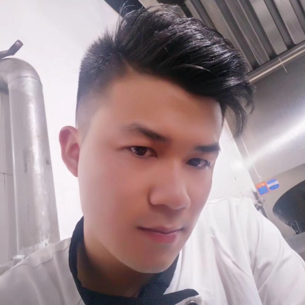 平湖浅吻要减肥的照片