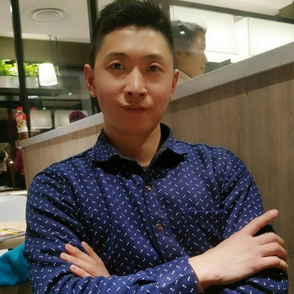 温婉眼神的照片