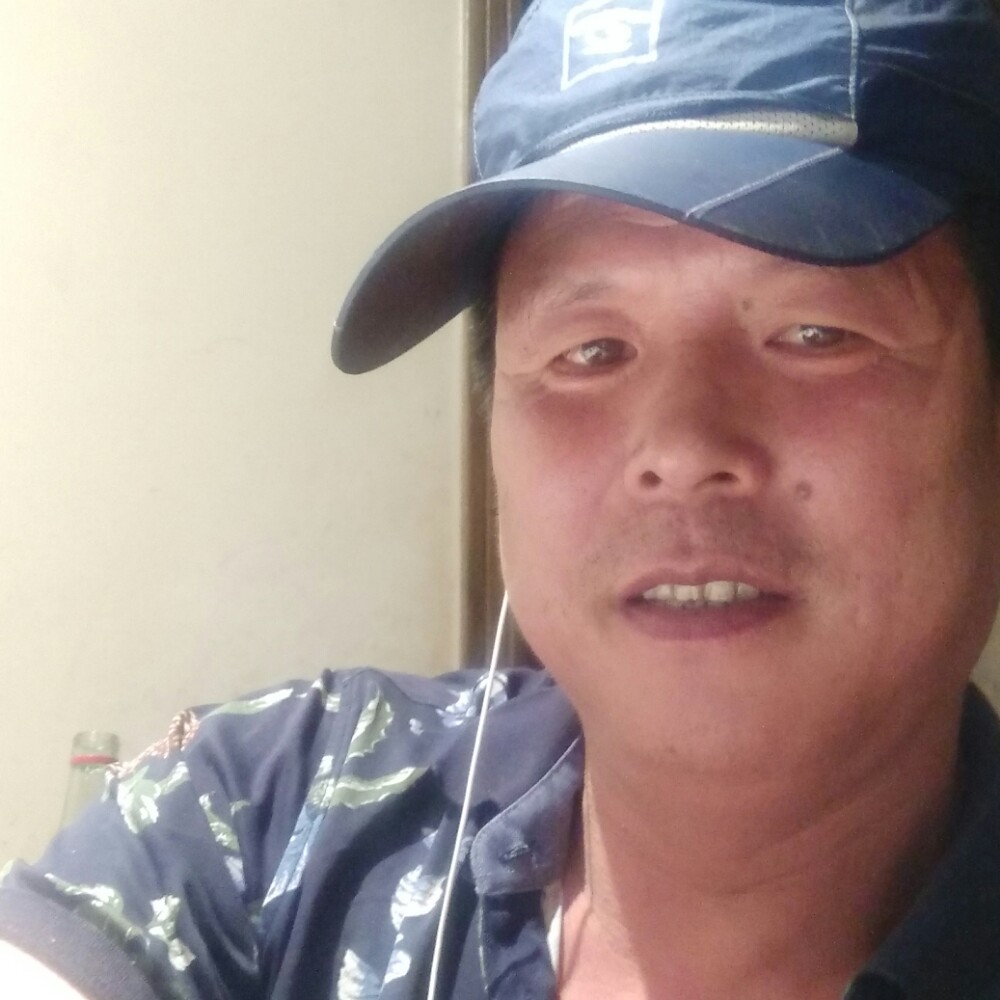 迷人凝眸大门的照片