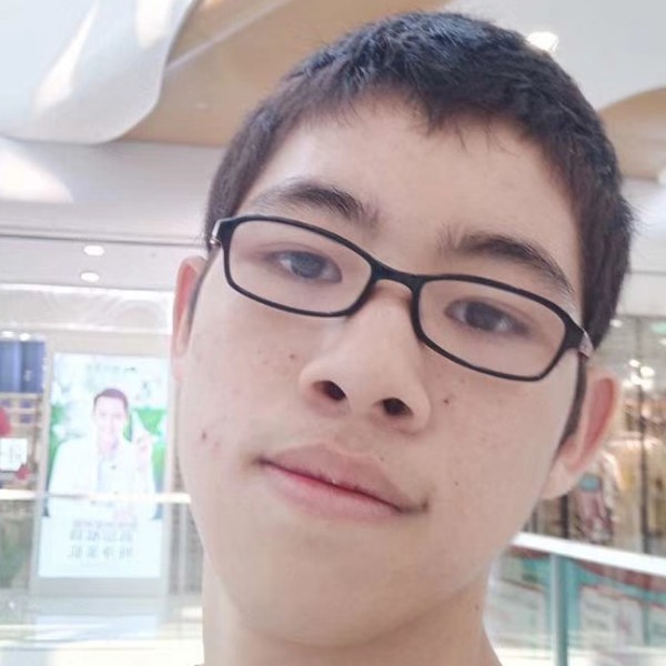 李利聪的照片