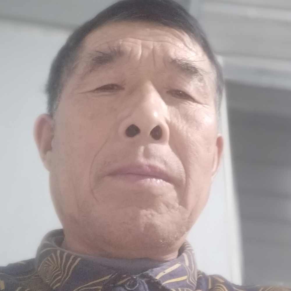 魁梧老师的照片