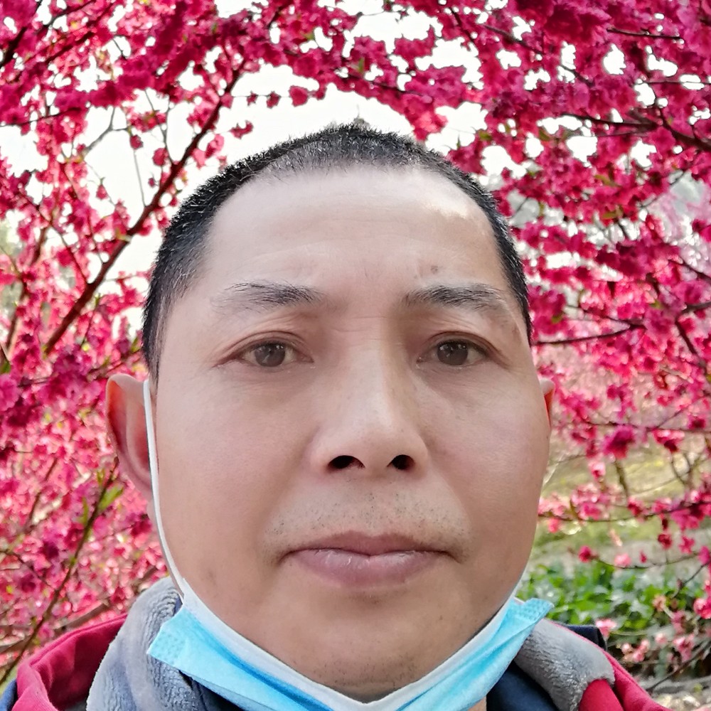 尹四可的照片